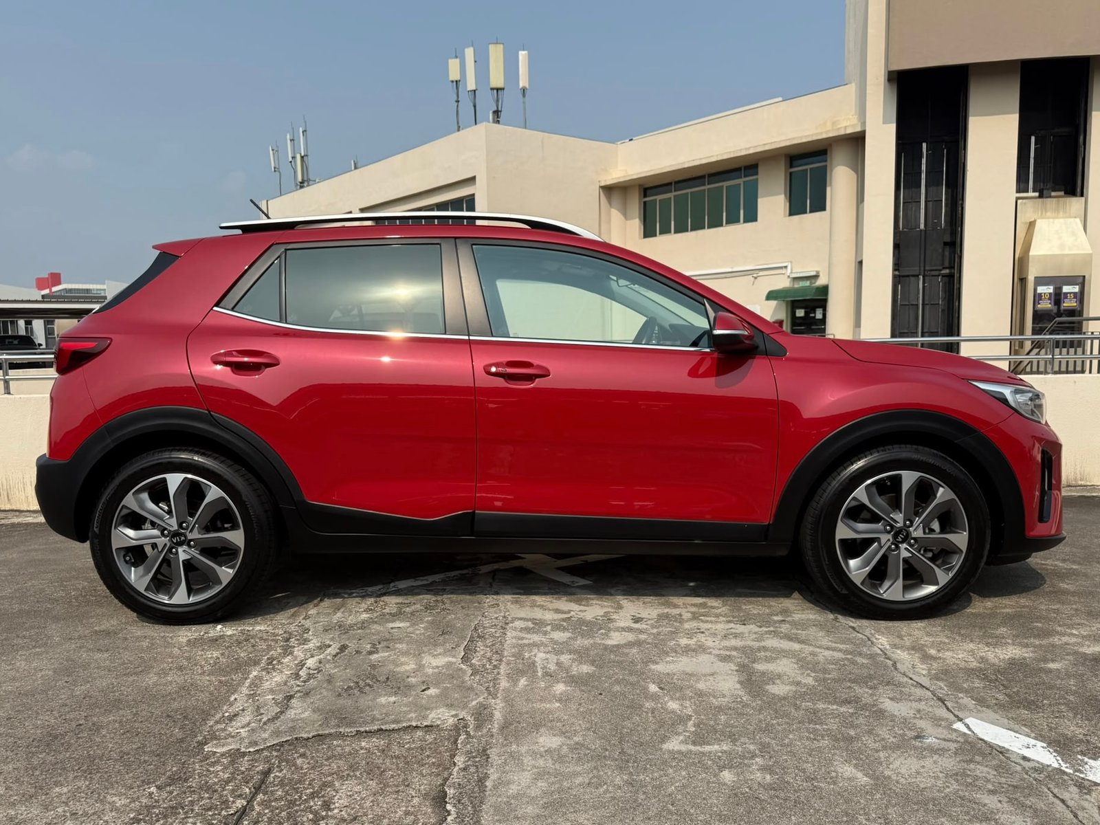 Kia Stonic 1.0 SR photo 4